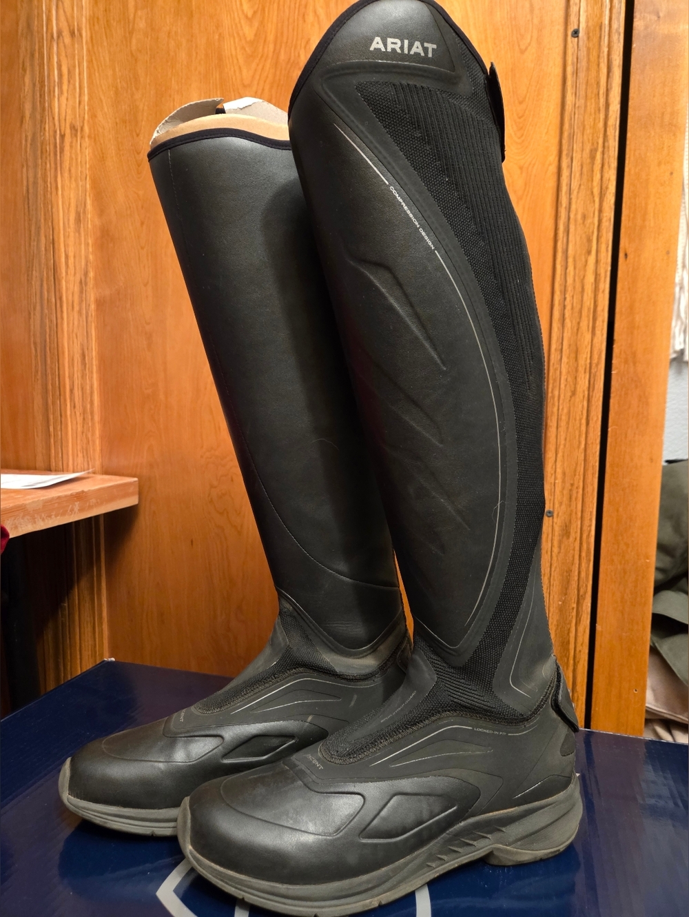 Ariat Ascent Tall Black Riding Boots 9 Reg Med